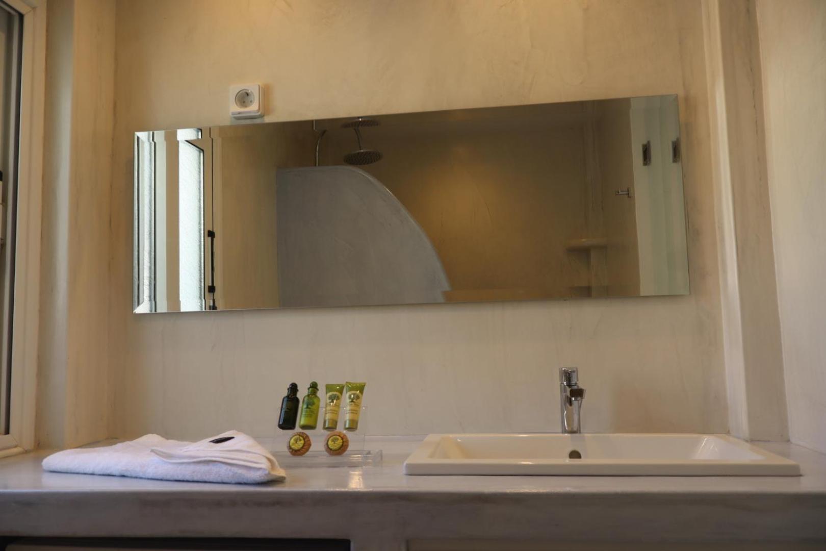 Foteini Residence Kalymnos Town ภายนอก รูปภาพ